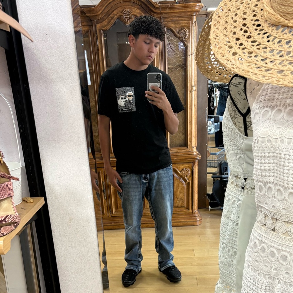 Meet your Posher, Ivan